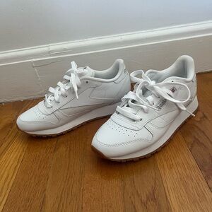 Brand new Reebok sneakers